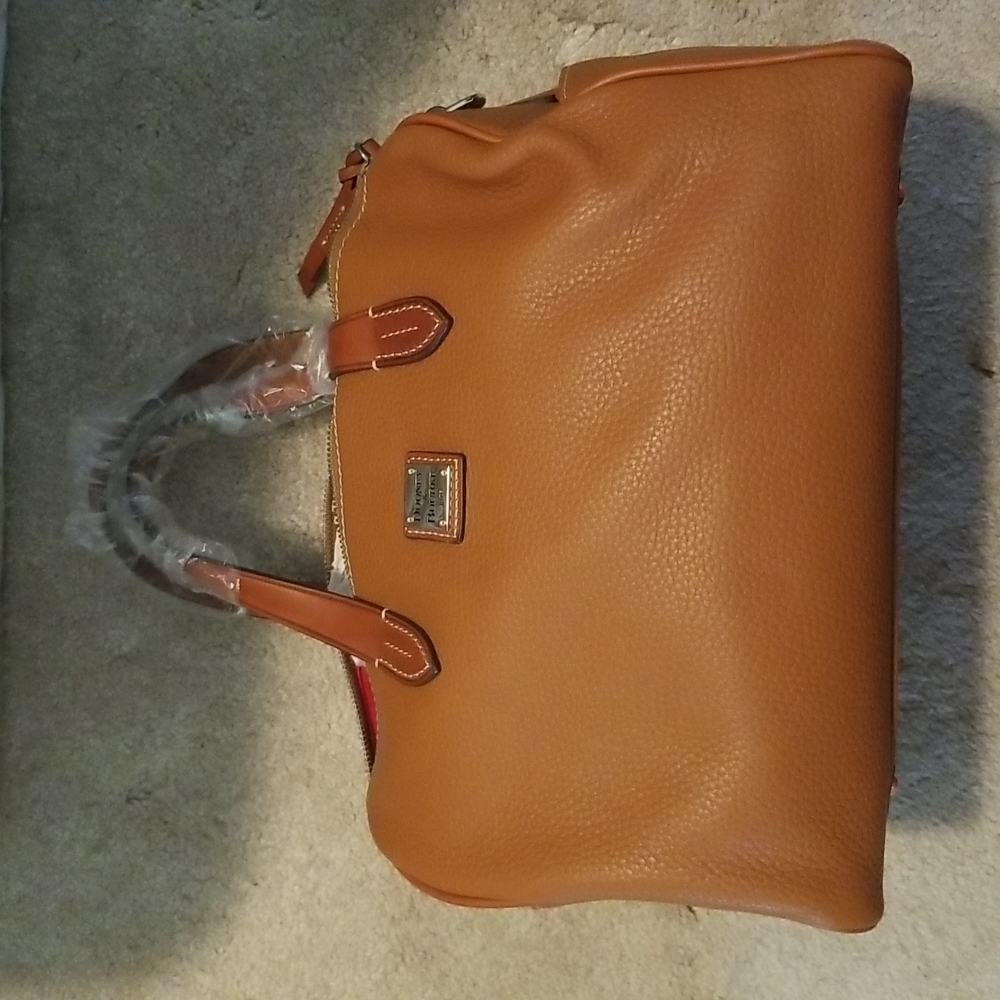BRAND NEW: Dooney and Bourke Leather Caramel Satchel